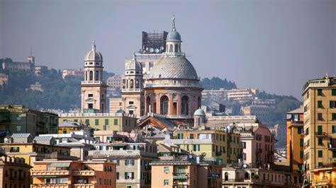 walking tours in genoa|Tour of Old Genoa .